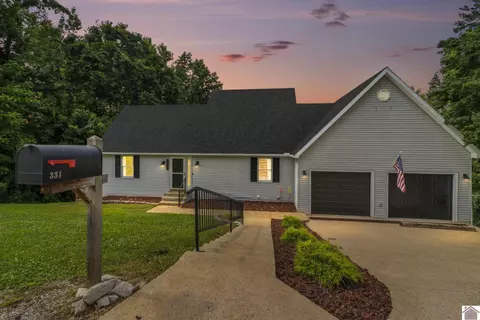 331 Pollard Cir, Cadiz, KY 42211