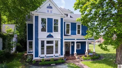 321 N 8th St, Paducah, KY 42001