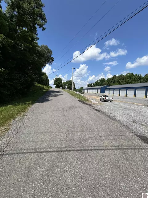 000 Terrace, Cadiz, KY 42211