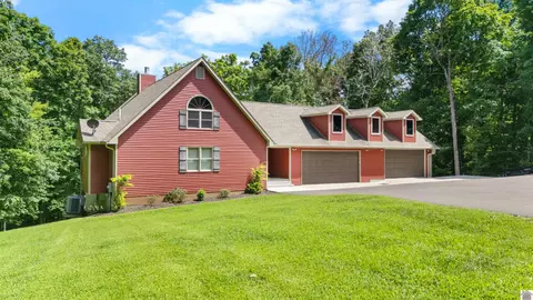 341 Dixon Ln, Eddyville, KY 42038