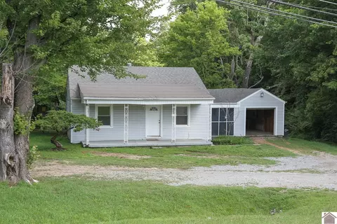 4955 Blandville Rd, Paducah, KY 42001