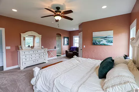 Bedroom - 2497 Lowes Rd, Cunningham, KY 42035 photo 2 of 5