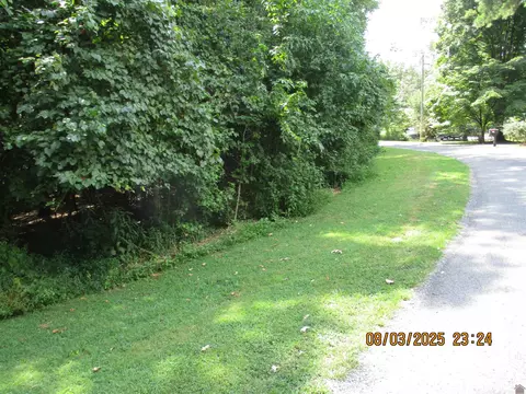 56 Heron Pt, Cadiz, KY 42211