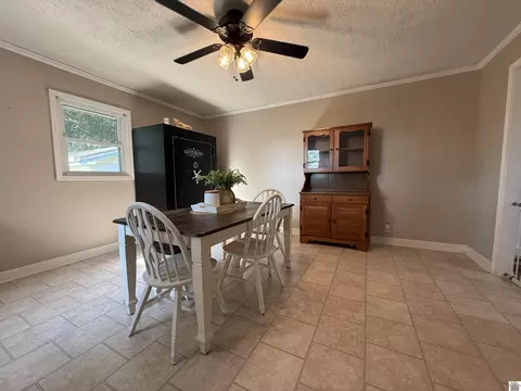 Dining - 715 Shoemaker Rd, Murray, KY 42071 photo 1 of 2