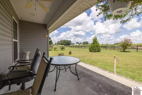 2246 Mitchell Dr, Murray, KY 42071 photo 27