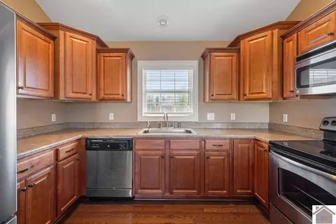 2246 Mitchell Dr, Murray, KY 42071 photo 10