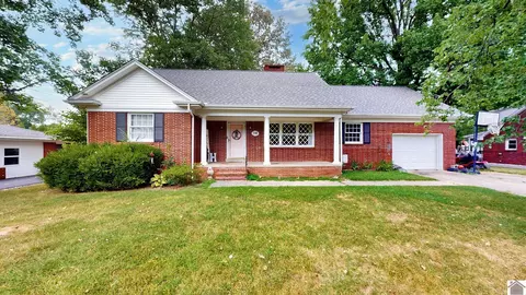 1506 Johnson Blvd, Murray, KY 42071