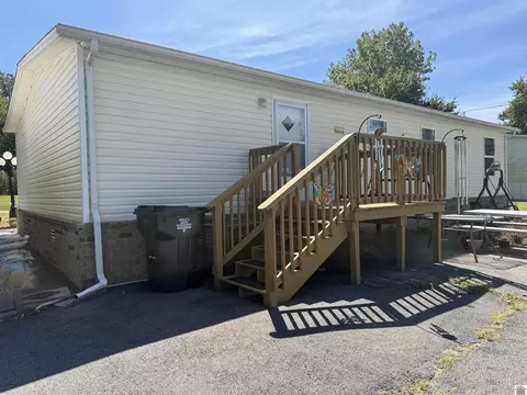 820 3rd St, Hazel, KY 42049 photo 23