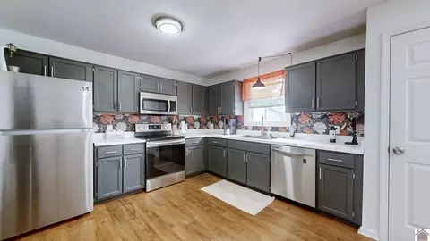 49 Sid Darnall Road Ext, Benton, KY 42025 photo 5
