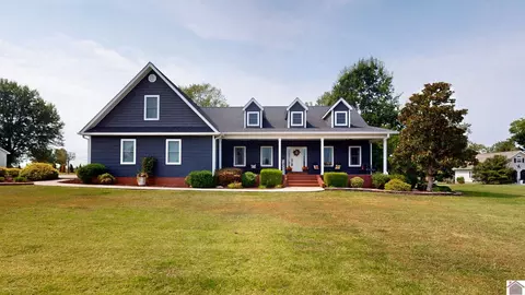 81 Oak Shadow Ln, Benton, KY 42025