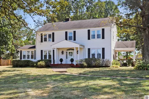 2149 State Route 94w, Murray, KY 42071