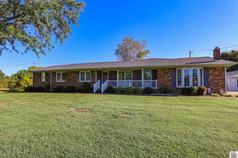 942 Crews Rd, Wickliffe, KY 42087
