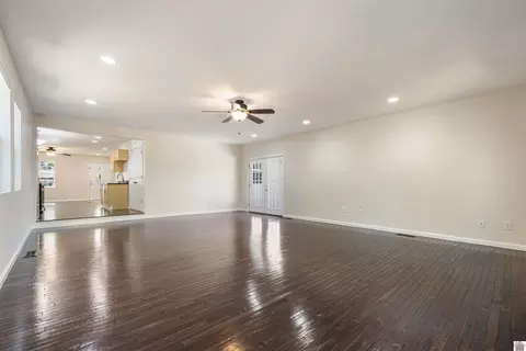 216 Mohawk Dr, Paducah, KY 42001 photo 8