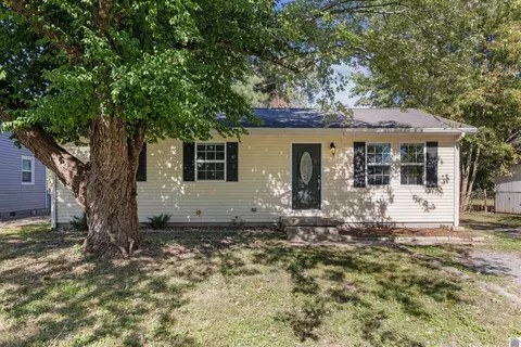 216 Mohawk Dr, Paducah, KY 42001 photo 1