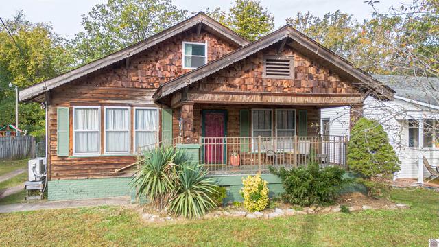 815 N 22nd St, Paducah, KY 42001