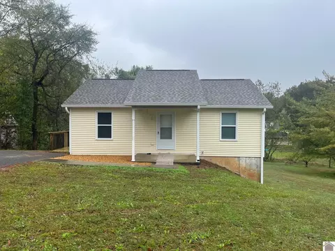 6031 Greenvale Ln, Paducah, KY 42003