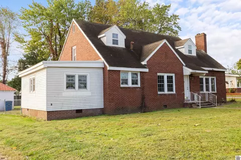 103 E Kentucky Dr, La Center, KY 42056
