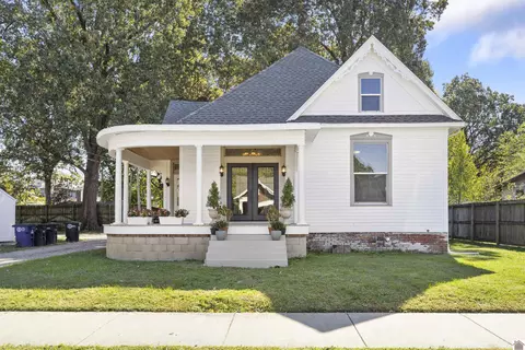 1520 Monroe, Paducah, KY 42001