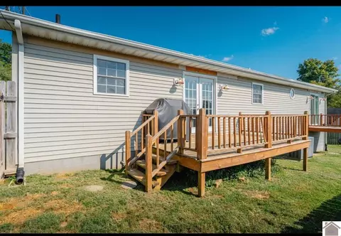 411 Mill St, Hanson, KY 42413 photo 12