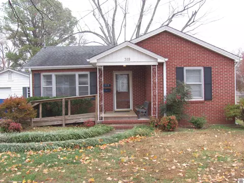 319 Irvan, Murray, KY 42071 photo 1