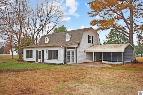 418 Powell St, Benton, KY 42025