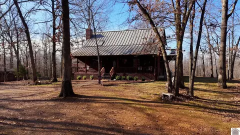 3517 Barge Island Rd #MARSHALL CO. KY 21.9, Benton, KY 42025