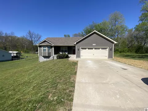 230 Powerline Dr, Cadiz, KY 42211