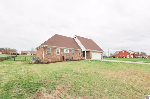 206 Metcalf Ln, Almo, KY 42020