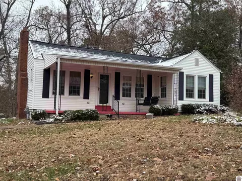 Exterior - 3975 Contest Rd, Paducah, KY 42001 photo 4 of 10