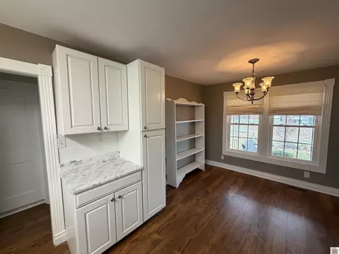 Kitchen - 3975 Contest Rd, Paducah, KY 42001 photo 1 of 4