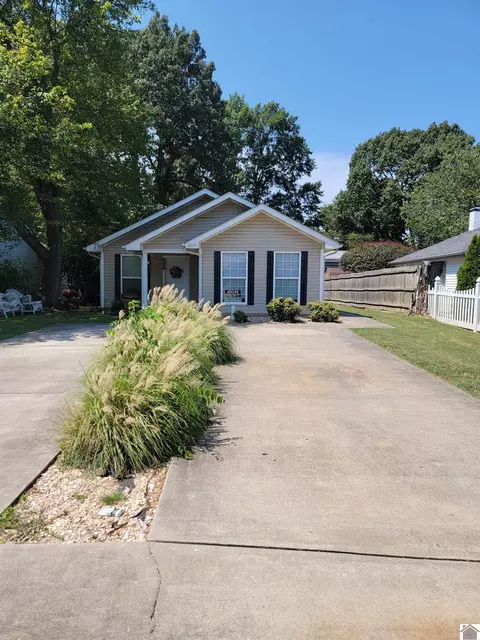 2627 A Fairmont, Paducah, KY 42001