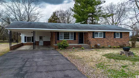 133 Frankfort Ave, Paducah, KY 42001