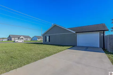 Other - 302 N 5th St, Mayfield, KY 42066 photo 1 of 4