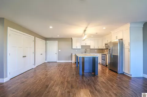 Other - 302 N 5th St, Mayfield, KY 42066 photo 3 of 4
