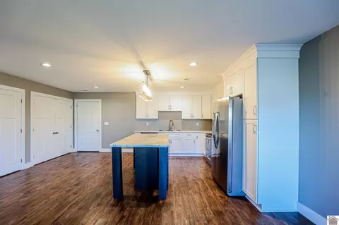 Kitchen - 302 N 5th St, Mayfield, KY 42066 photo 1 of 7