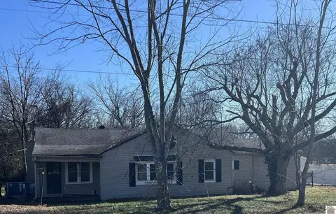 2511 Mayfield Hwy, Benton, KY 42025