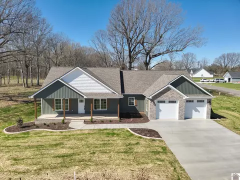 261 Ayly Estates Dr, Mayfield, KY 42066