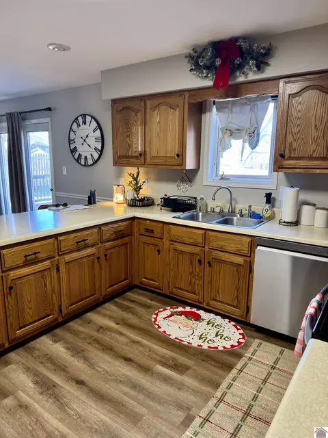 Kitchen - 121 E 23rd St, Benton, KY 42025 photo 3 of 3