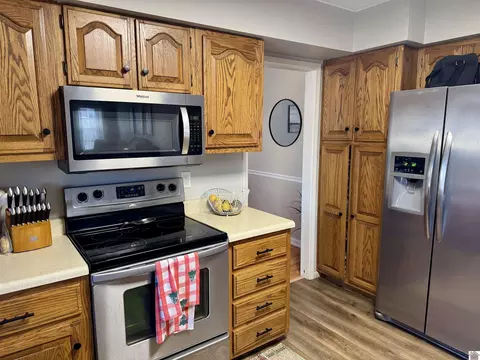 Kitchen - 121 E 23rd St, Benton, KY 42025 photo 2 of 3