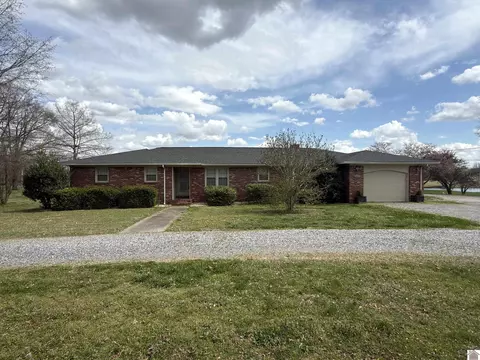 10008 State Route 564, Farmington, KY 42040