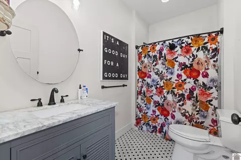 Bath - 2939 Thurmond Rd, Murray, KY 42071 photo 1 of 5