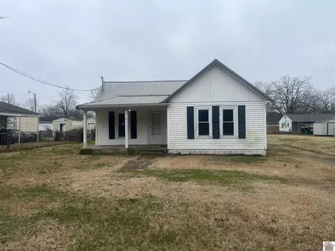 2032 Center St, Paducah, KY 42003