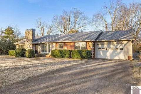 1013 Radio Rd, Almo, KY 42020