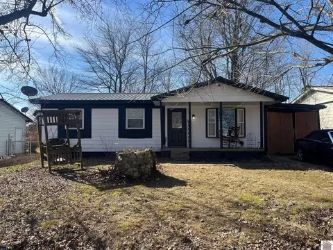 904 Starke Ave, Paducah, KY 42003