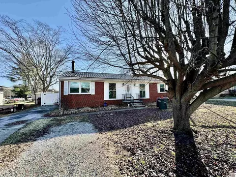 210 Magnolia, Hopkinsville, KY 42240