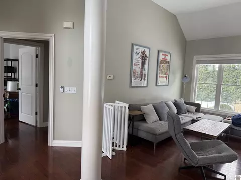Living - 2255 Hal Dr, Murray, KY 42071 photo 1 of 5