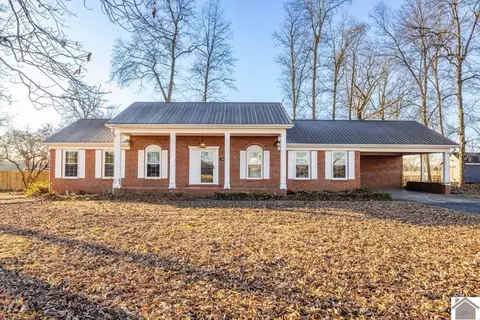 8189 State Route 94 W Apt #(CALLOWAY CO. KY 1.686), Murray, KY 42071