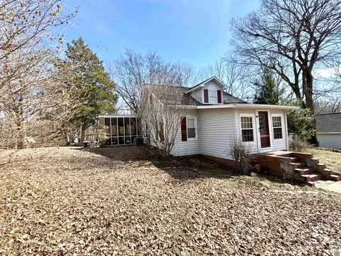 1086 Us 60 W, Ledbetter, KY 42058