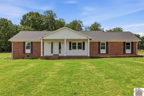 391 Ezell, Murray, KY 42071