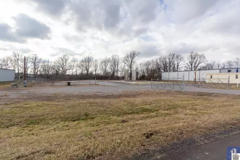 3865 Industrial Dr, Paducah, KY 42001